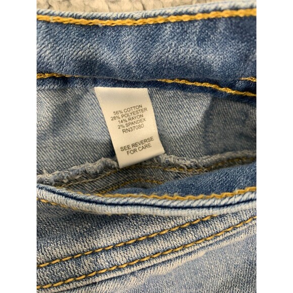 Women's Est. 1946 Denim Blue Jean Capris Distressed 24W Classic Fit Pockets - Picture 5 of 15